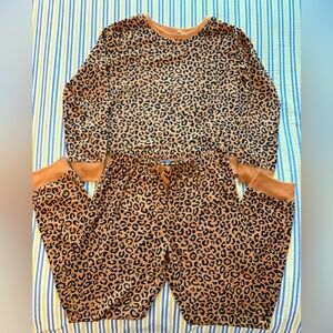 Old Navy Leopard Print Fleece Cozy Pyjamas Set